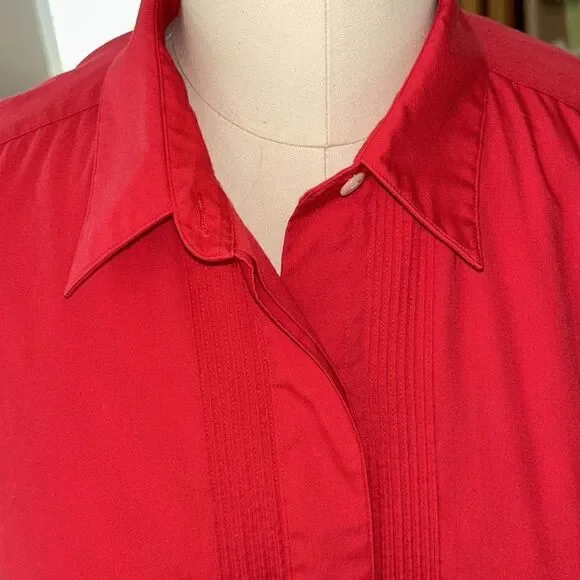 Polished Fire 🔥 Red Tuxedo 🤵‍♀️ Shirt 👔 Front Pleat Hidden buttons. Travel🧳 - Picture 9 of 17